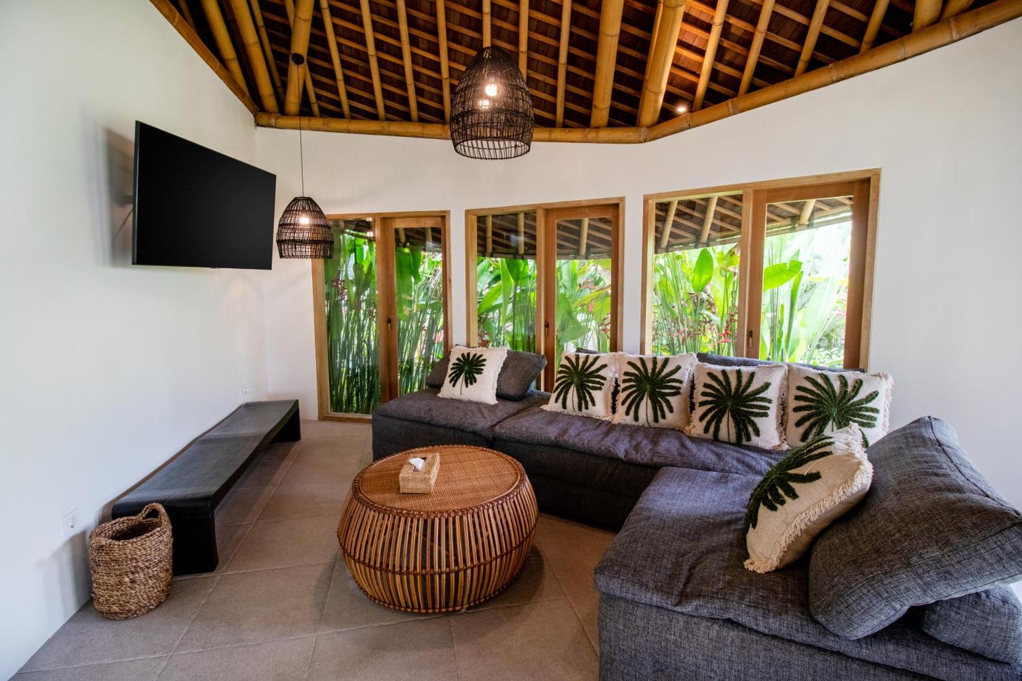 Umani Village Villa